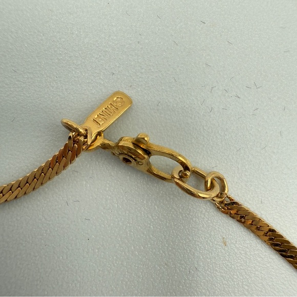 Signed Monet Vintage High-End Asymmetrical Necklace with Geometric Design - Picture 6 of 14